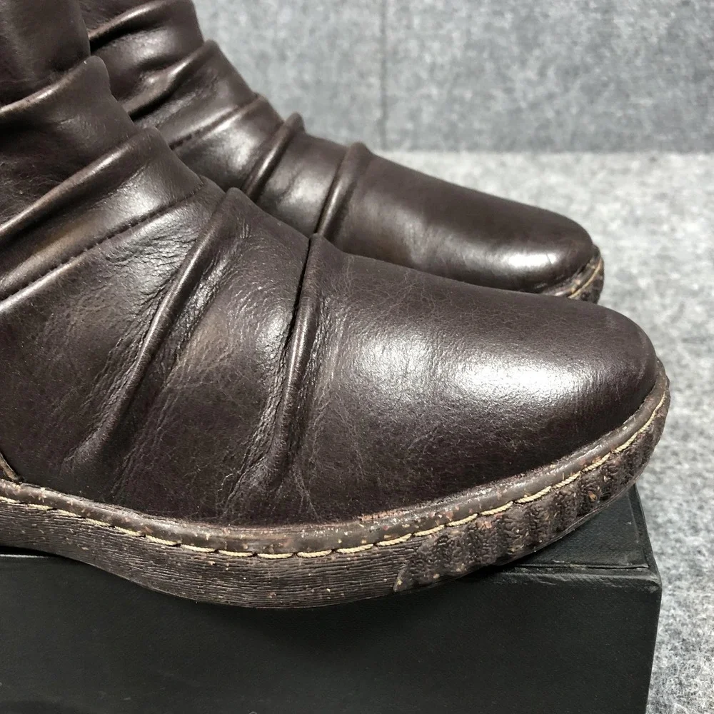 Clarks Ankle Booties Women's 8 M‎ Brown Leather Buckle Zip Comfort Boots